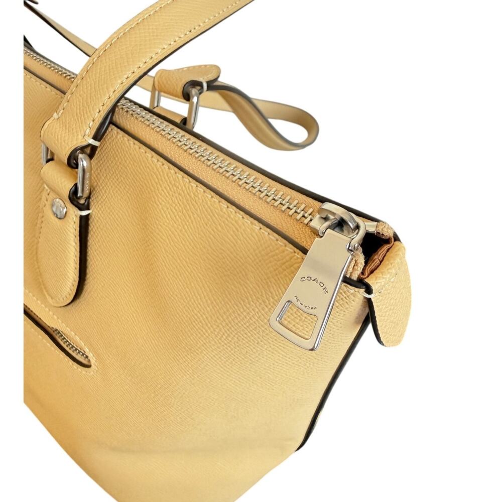 Coach Gallery Tote Butter Yellow Crossgrain Leather Shoulder Bag - Picture 10 of 14